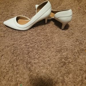High heel shoes